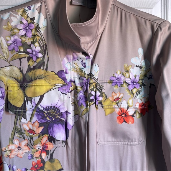 Chicos floral satin feel utility jacket - Picture 6 of 8